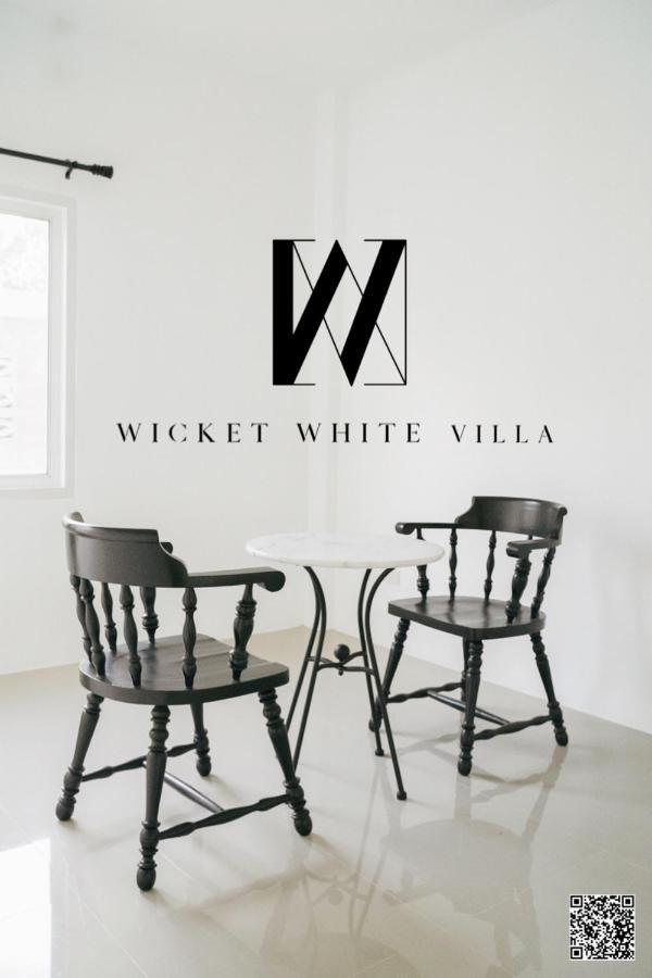 Wicket White Villa Photharam Eksteriør billede